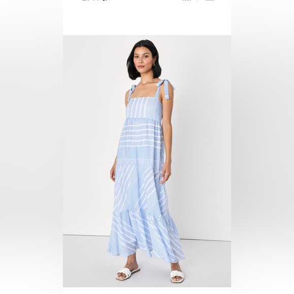 Lulu’s blue and white strap maxi dress - Picture 3 of 3